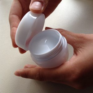 アトピー：保湿 クリーム 風呂 入浴 ヘパリン類似物質 口呼吸 テープ