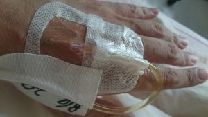 アレルギー 歯周病 ポケット 埋没型：親不知 親知らず 抜歯手術 入院 麻酔 静脈 全身 不安 痛い 腫れ 抗生物質 点滴