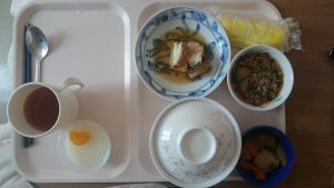 アレルギー 歯周病 ポケット 埋没型：親不知 親知らず 抜歯手術 入院 麻酔 静脈 全身 不安 痛い 腫れ 抗生物質 点滴